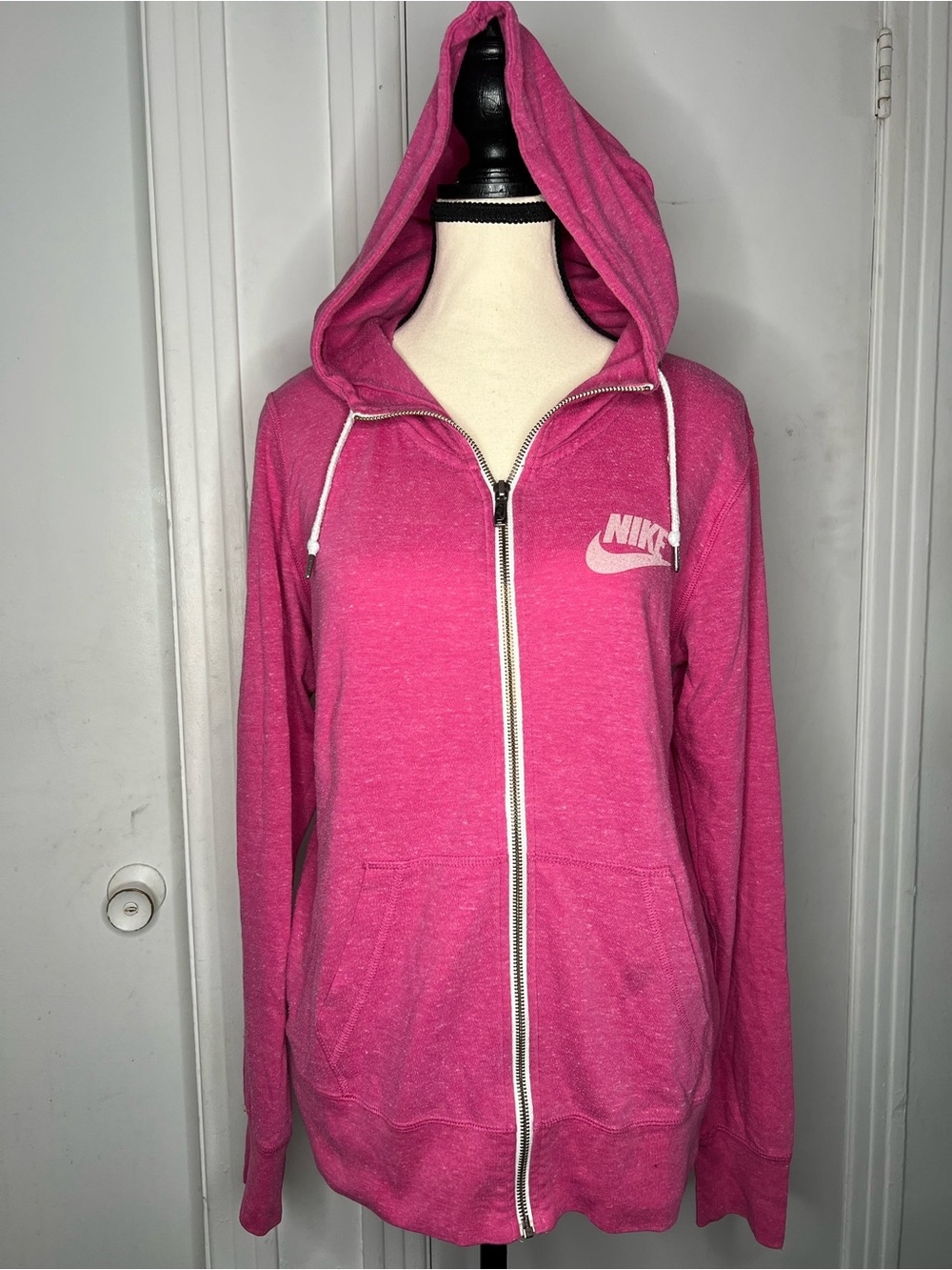 Nike zipup hoodie - Picture 2 of 6